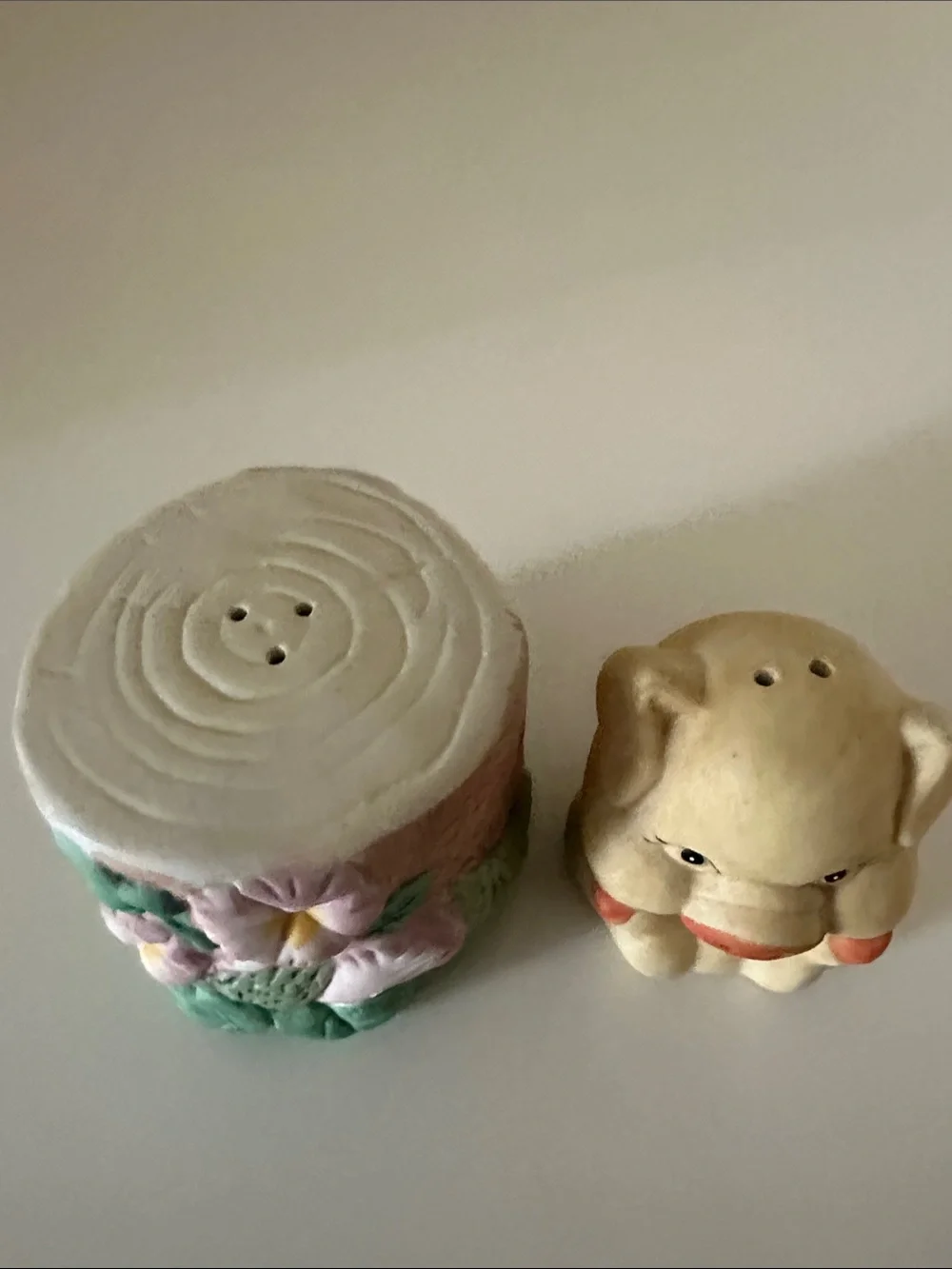 Vintage Ceramic Pig Salt and Pepper Shaker Set